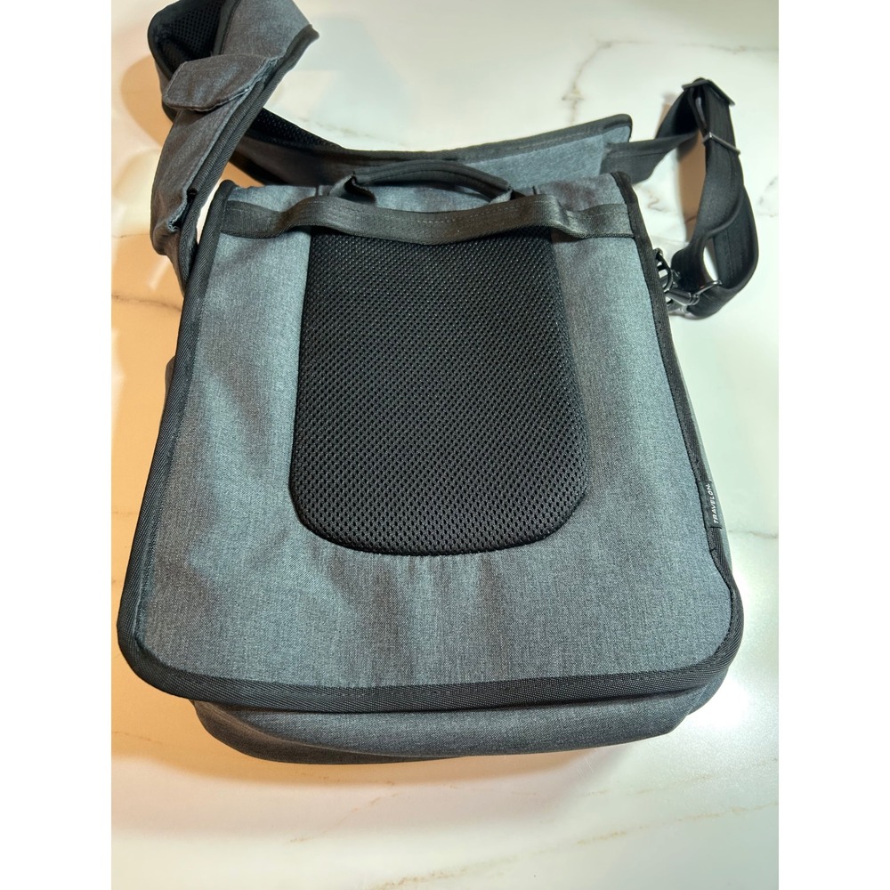 Travelon Anti-Theft Messenger Bag Heather Gray RFID ShieldedCrossbody Travel Bag - Picture 4 of 9